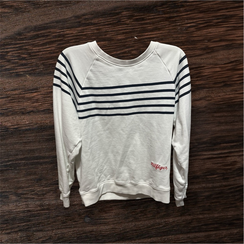 NWOT Tommy Hilfiger women’s striped preppy sweatshirt m navy white